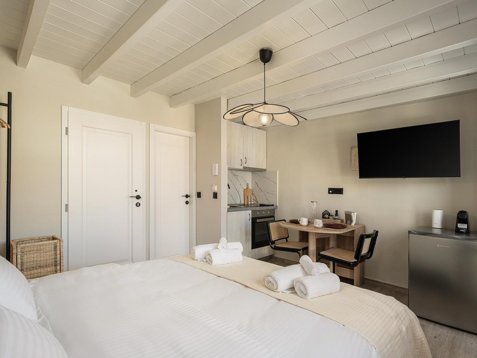 Steki Luxury Room 3 Ханья Экстерьер фото
